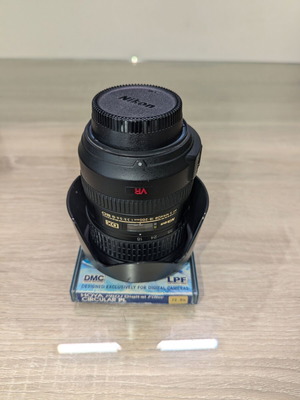 Nikon AF-S DX 18-200mm f/3.5-5.6G ED VR lens used with Hoya Polarizer