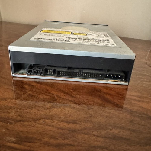 DVD-ROM Drive Hitachi-LG GDR-8162B used IDE/PATA