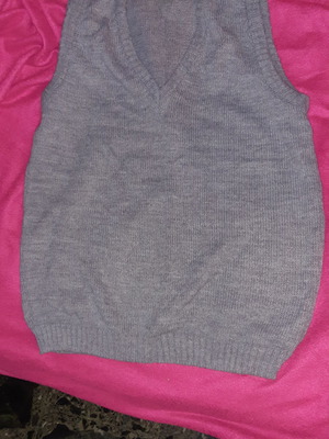 Men's sleeveless knitted vest like new, gray, size M