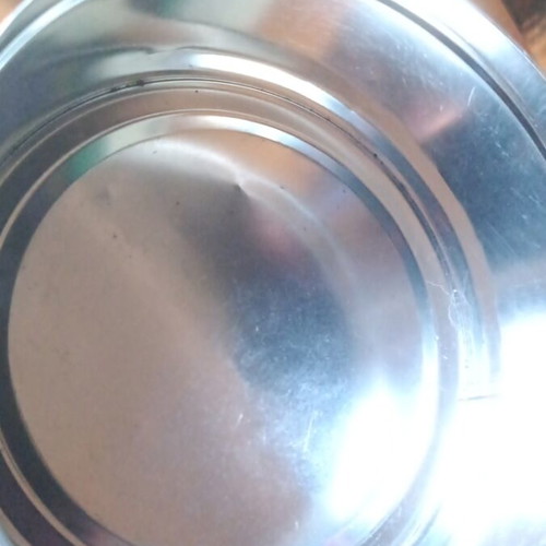 Metal cookie tins used, set of 2, polygonal and round
