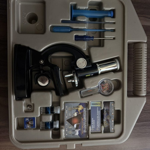 Konustudy 3 microscope, 48 accessories, 100x-1200x magnification