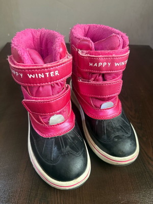 Girls' snow boots size 30 like new, pink