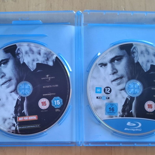 Green Zone Blu-ray and DVD set like new, action thriller