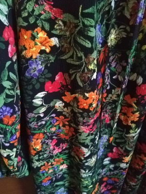 H&M crepe dress like new with ruching and ties M\L multicolor