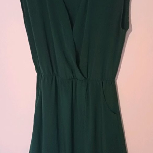 BSB dress green size 44 wrap with elastic and pockets new
