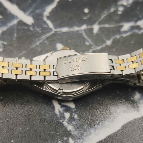 Seiko SQ Vintage Women's Two-Tone Watch Ref. 2625-0160G