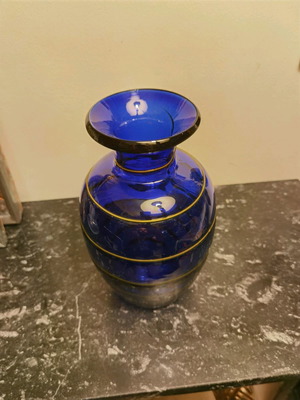 Murano vase in excellent condition