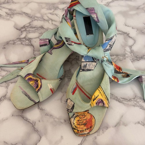 Iceberg women's satin vintage sandals size 39 used