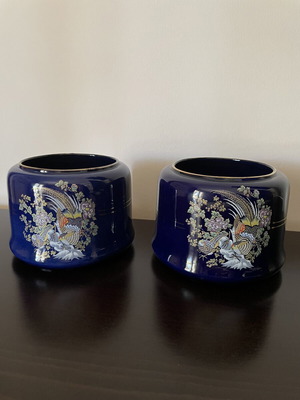 Handmade decorative vases set with 24K gold, like new