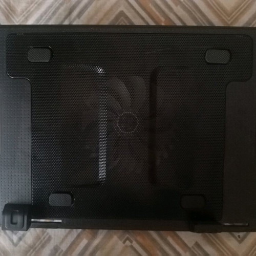 Laptop cooling and support stand 17 inches Turbo X like new, model NCP 65
