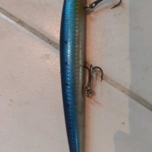 Minnow used artificial fishing lure