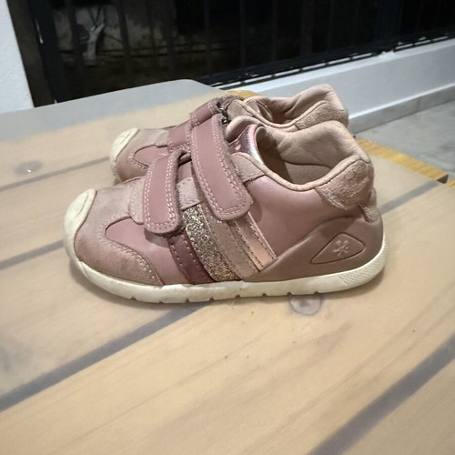 Biomecanics sneakers for girls like new, white and pink, size 23