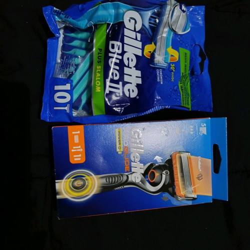 Gillette Pro Glide razors and replacement blades new unused