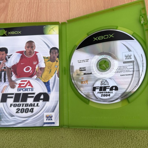 FIFA 2004 Xbox game