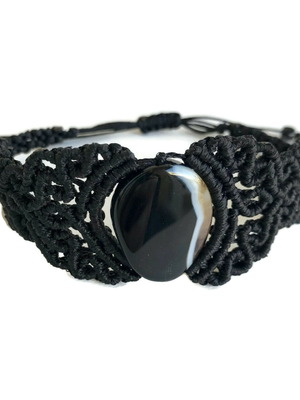 Bracelet with Black Oval Agate and Macramé Design, New