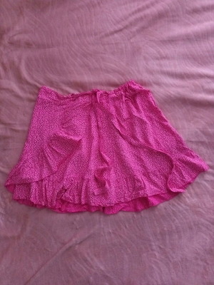 Skirt with ruffles and ribbon fuchsia like new, size S