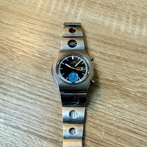 Seiko Vintage Chronograph 6139-8020 like new, blue dial