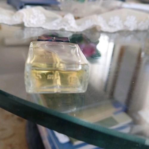 Vintage Fidji mini women's Eau de Toilette 5ml like new, 1966