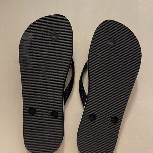 Havaianas flip flops with colorful original design