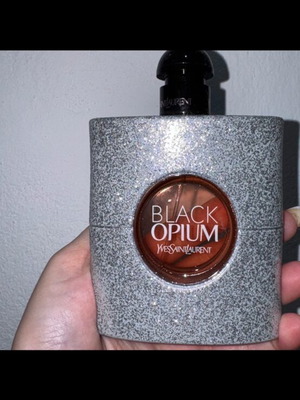 Black Opium Yves Saint Laurent perfume 90 ml, 10 ml missing