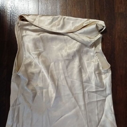 Satin sleeveless blouse size M like new, beige