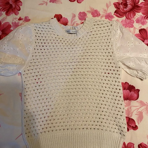 Zara blouse used, size M, white