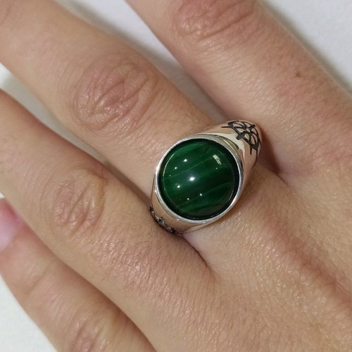 Men's silver (925) ring with genuine malachite new