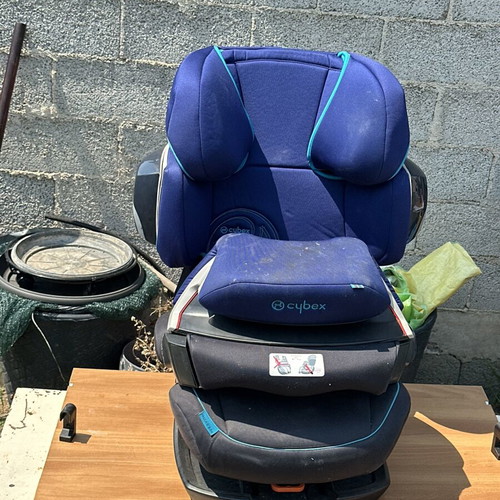 Cybex Pallas 2-Fix car seat (9-36 kg) with Isofix, blue