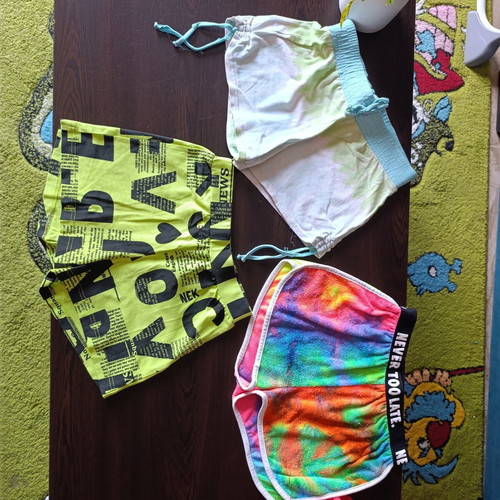 Girls' sports shorts used, size 8, pack of 3