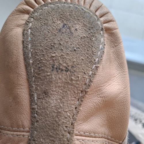 Ballet shoes used, leather, size 4 years