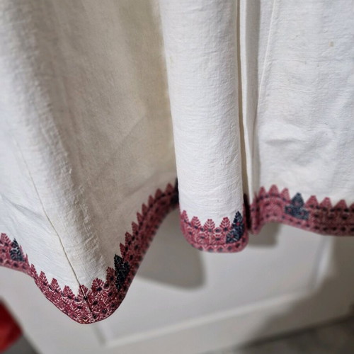 Argous traditional costume shirt used