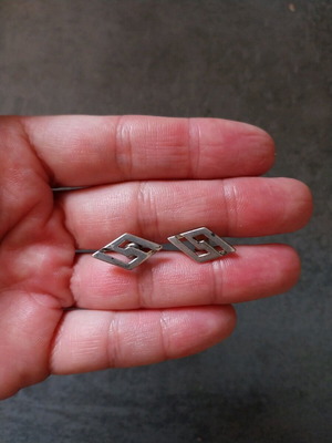 Silver 925 stud earrings new