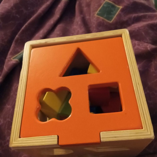 Wooden Shape Sorting Cube by Tooky Toy used