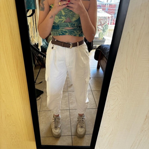 BSB White Balloon Pants like new with topstitch detail
