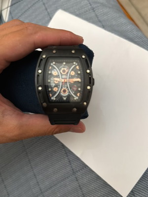 Mini Focus wristwatch, black, men's