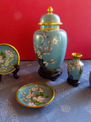 Cloisonné Chinese vases set used, antiques