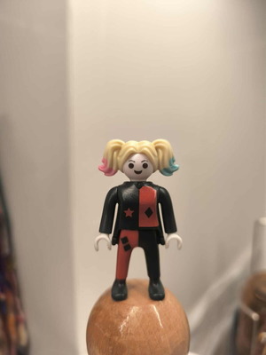 Harley Quinn Dc Playmobil Kinder surprise figure like new