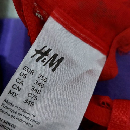 H&M lingerie set new, size 75B