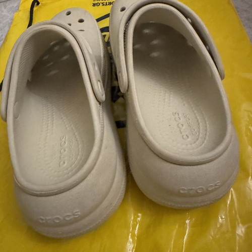 Crocs Classic Crush Clog, Bone, size 37