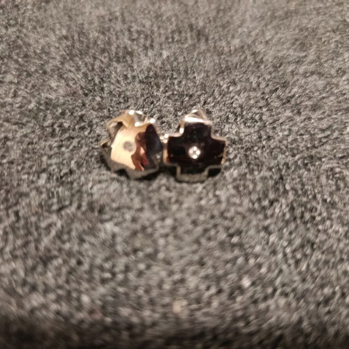 Folli Follie stud cross earrings like new