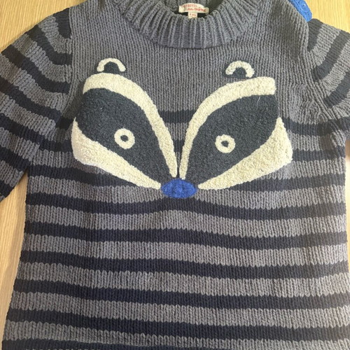 Dpam sweater used for 8-year-old boy, gray