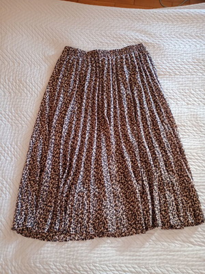 Sinsay Midi Skirt XL Leopard Print New
