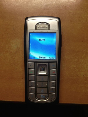 Nokia 6230i silver like new with 32 mb memory card