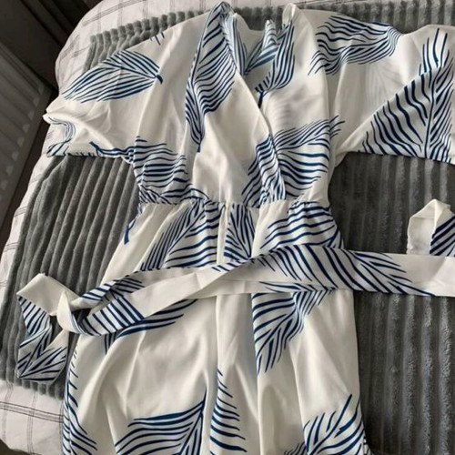 Short white one-piece with blue leaves new, size S