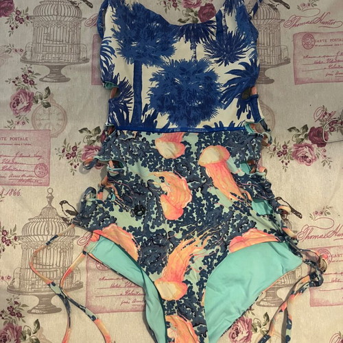 Maaji Reversible Swimsuit like new with Side Ties, Size S