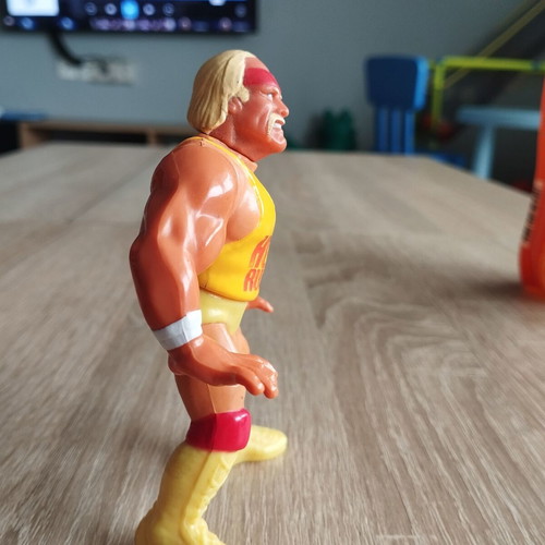 Hulk Hogan WWF Series 1 figure used, collectible
