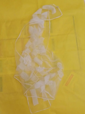 Vintage διάφανο λευκό μαντήλι nylon sheer με φλοράλ σχέδια, σαν καινούργιο