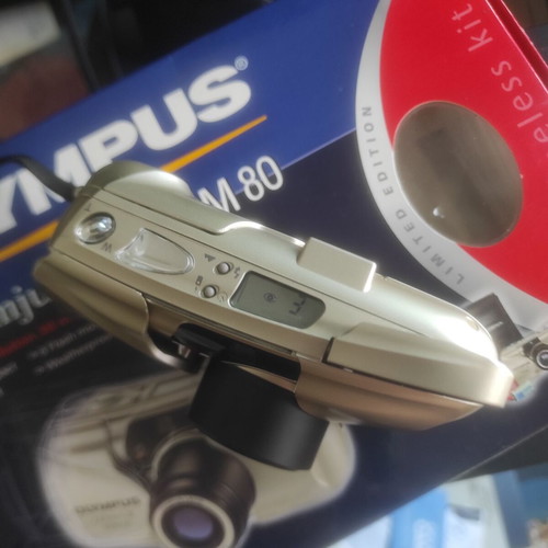 Olympus Mju II Zoom 80 Silver 35mm Film Camera mint