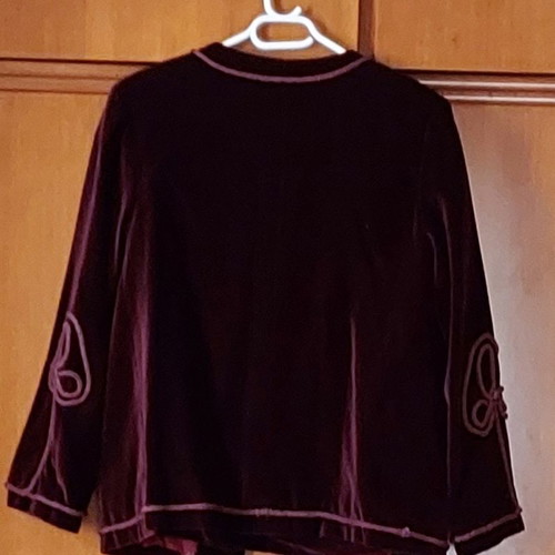 Women's velvet tailored suit like new, handmade with decorative details