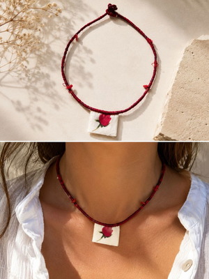 Handmade pendant with semi-precious stones rose motif used, red